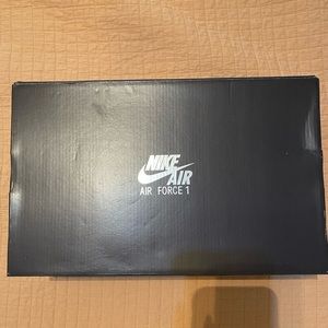 Women’s Air Force 1 Shadow ’Triple white’